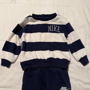 Nike Kids Navy and White Sweatpants & Joggers Set